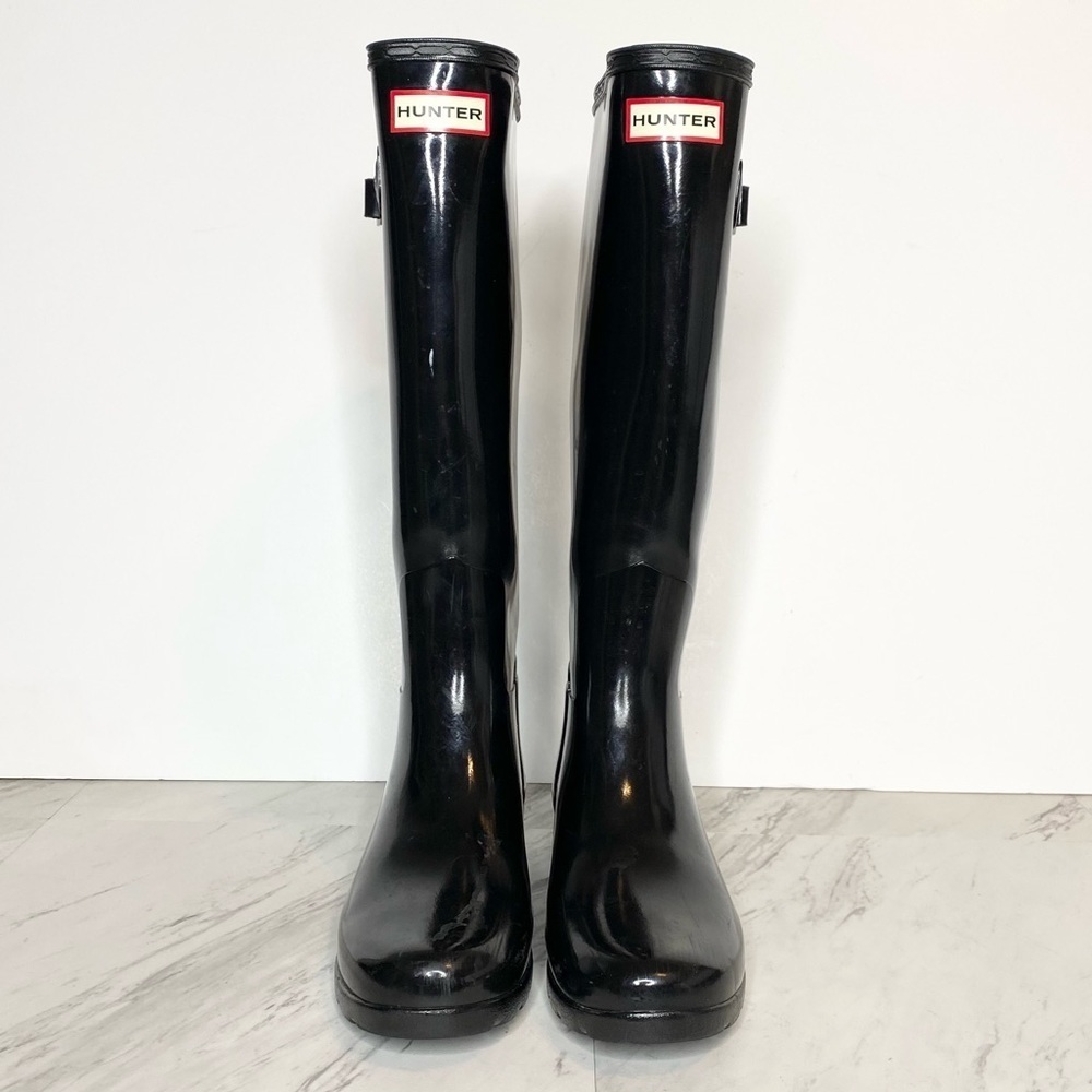 Hunter Black Glossy Tall Rain Boot 5 US